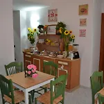 Bed & Breakfast Anna's Family 3*