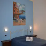 Anna's Family Bed & Breakfast Napoli