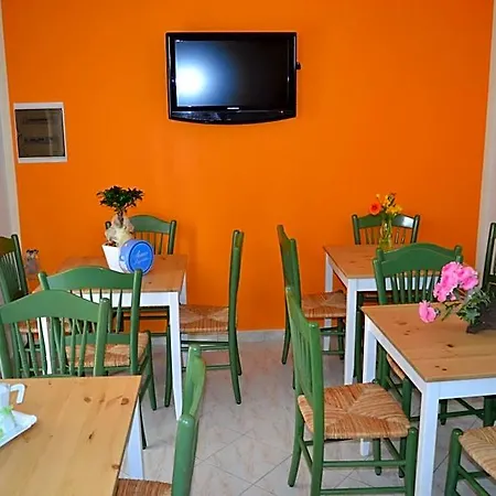 Anna's Family Bed and Breakfast Νάπολη