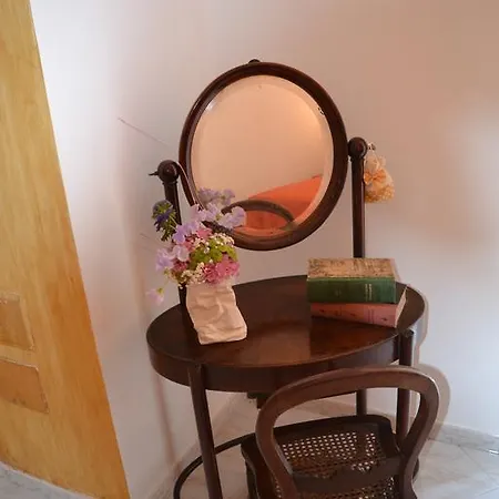 Anna's Family Bed & Breakfast