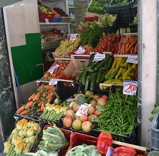 Anna's Family Bed and Breakfast